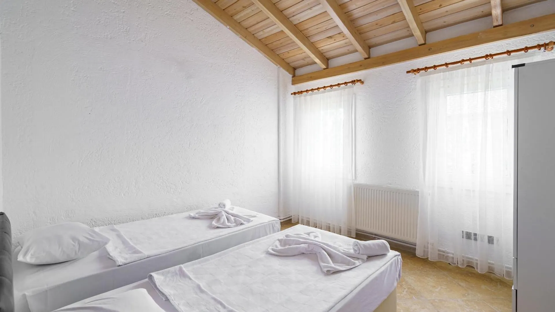 Stone Villa Near Long Beach & Kusadasi Shopping Mall